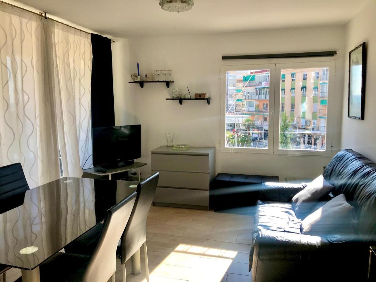 Recently Refurbished Center Apartment
